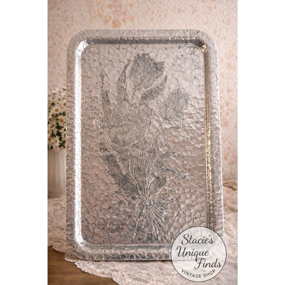 Vintage Rodney Kent Hammered Aluminum Tray Tulip Hand Wrought 16"X 11.5"